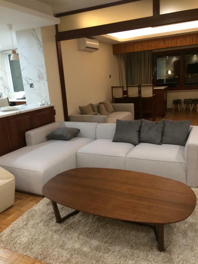 Modern 2 Bed Room Large Apartment Nicosia Exterior photo